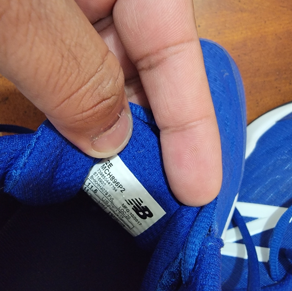 Mens shoe